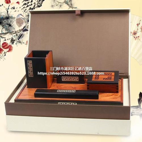 送给领导什么礼物好,送领导小众高端的礼物,该给领导送什么礼品?