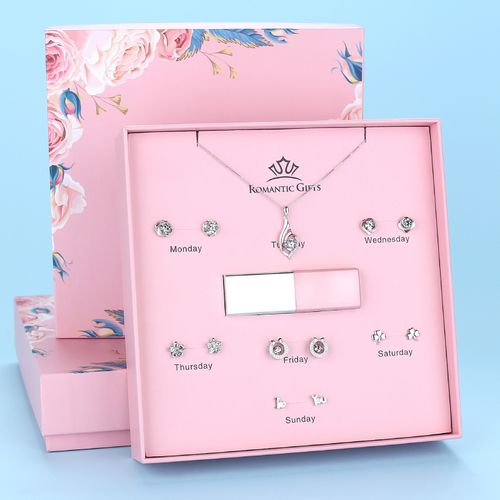 成功女士喜欢的小礼品,成功女士喜欢的小礼品有哪些,给三十五岁左右的妇女送什么礼品好?