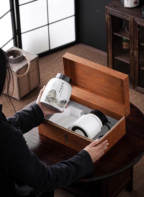 茶叶罐礼品罐价格,茶叶罐装礼盒,装茶叶神器专用工具?