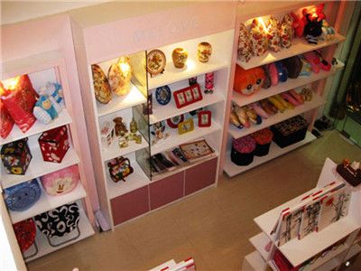 创意礼品店开店成本,创意礼品店开店成本多少,投资一个小精品店大概需要多少资金?