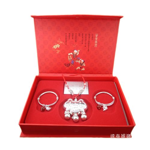 媳妇满月送什么礼物好,媳妇满月送什么礼物好呢,满月小女孩该送点什么礼物呢?