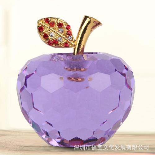 关于苹果的设计小礼品,关于苹果的设计小礼品有哪些,怎样手工制作一个苹果装饰品?