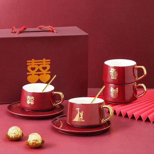 对领导表示感谢的礼品,对领导表示感谢的礼品有哪些,与领导一起吃饭领导叫我提一杯我该说什么?
