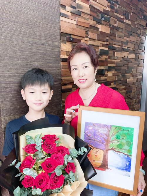小孩子送什么给外婆生日,儿童节外婆送什么给外孙