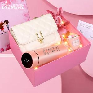 应该送女孩子什么惊喜,送女孩子什么惊喜比较有意义