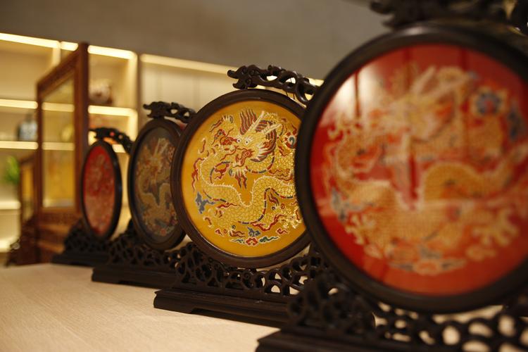 南京的礼品公司,南京礼品公司排行榜,南京博方轩工艺品有限公司靠普吗?