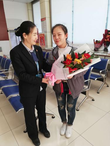送女人客户什么好,送女人客户什么好呢