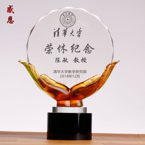 公司活动送什么纪念品好呢,公司活动送什么纪念品好呢