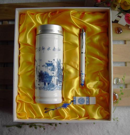 公司员工过生日送什么,公司员工生日送什么礼物合适