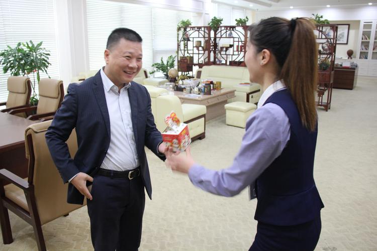 礼品公司的业务员,礼品公司的业务员好做吗,礼品业务怎么跑业务技巧?
