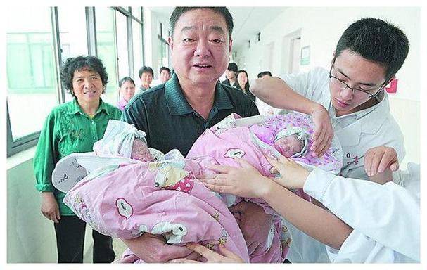 客户生了女儿送什么好,客户女儿生孩子该怎么说
