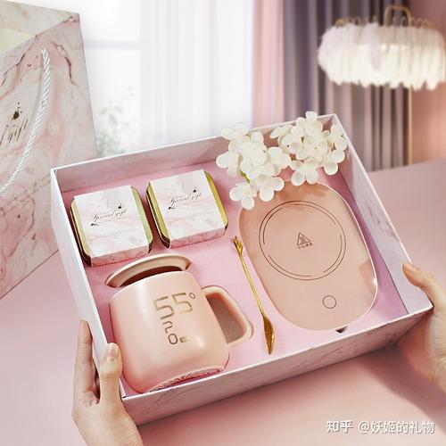 朋友生了孩子.送什么,朋友生了孩子送什么礼物好呢?预算多少?