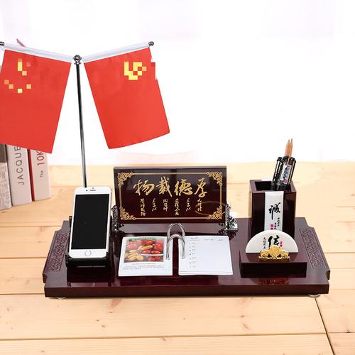 公司领导生日礼物,公司领导生日礼物送什么好,公司老总生日,送什么礼物合适?