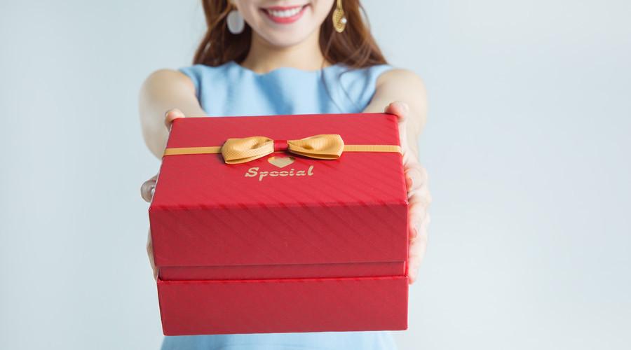 公司过节送礼品,公司过节送礼品的会计分录,公司节日礼品几样合适?