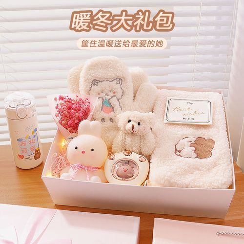 冬天闺蜜生日礼物送什么,送女闺蜜生日礼物什么好