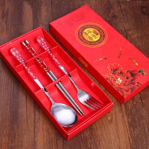 北京小礼品公司，北京小礼品公司招聘，北京好的结婚装饰礼品公司？