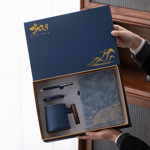 成都商务礼品公司,,商务礼品定制找哪家公司比较好?