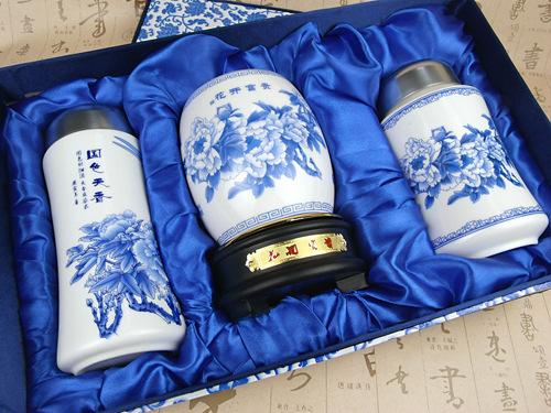 上海上?礼品有限公司,,上海御瓷坊工艺礼品有限公司介绍?