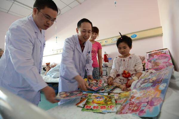 小孩子生病送什么礼物好,小孩儿生病送什么好