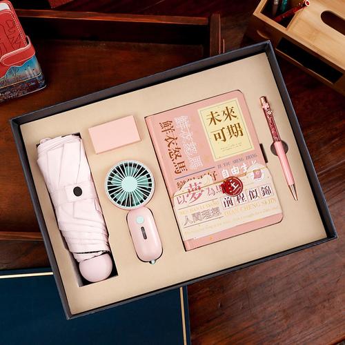 孩子考上大学后送什么礼物,孩子考大学买什么礼物