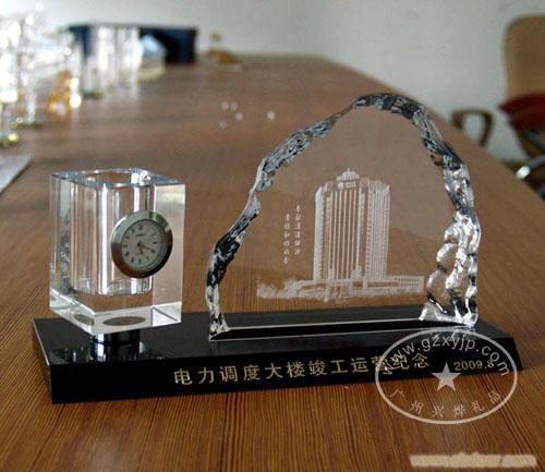 客户楼盘开盘送什么礼,客户楼盘开盘送什么礼物好