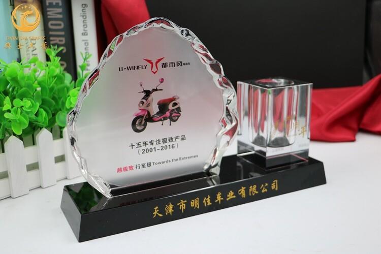 公司开会送什么纪念品好,公司开会送什么礼品