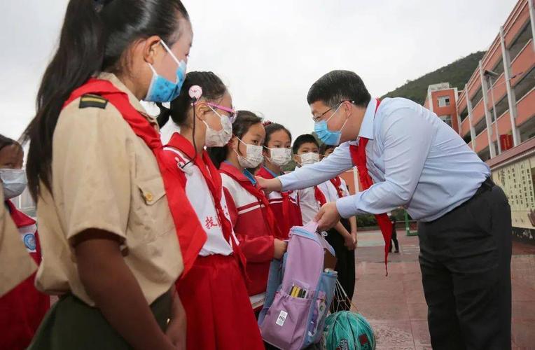 探望小孩子送什么礼物,探望小朋友