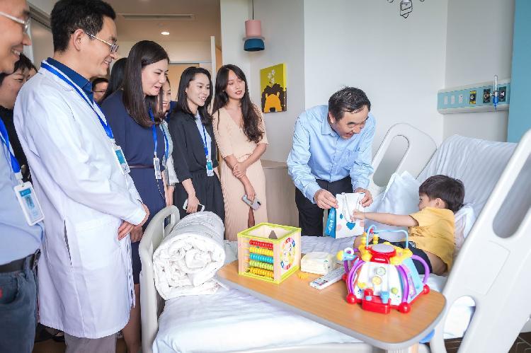 看望生病孩子送什么好,看望生病孩子的人带什么礼物