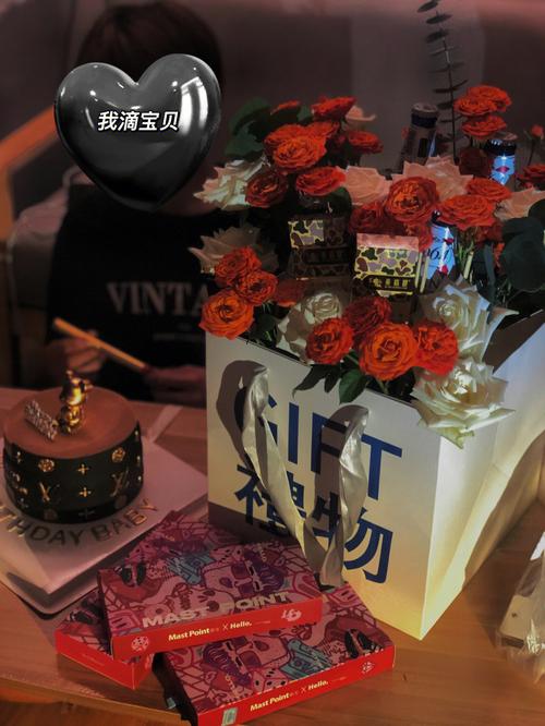 男孩子会期待收到什么礼物,男孩子期待收到花吗