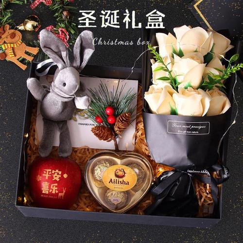 圣诞节送什么女孩子,圣诞节送什么给女孩子比较好