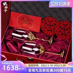 闺蜜订婚送多少钱的礼物,闺蜜定婚送什么