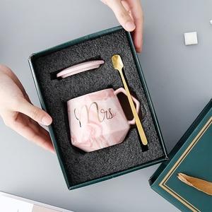 公司送女性礼物,公司送女性礼物合适吗,妇女节公司送什么礼品?