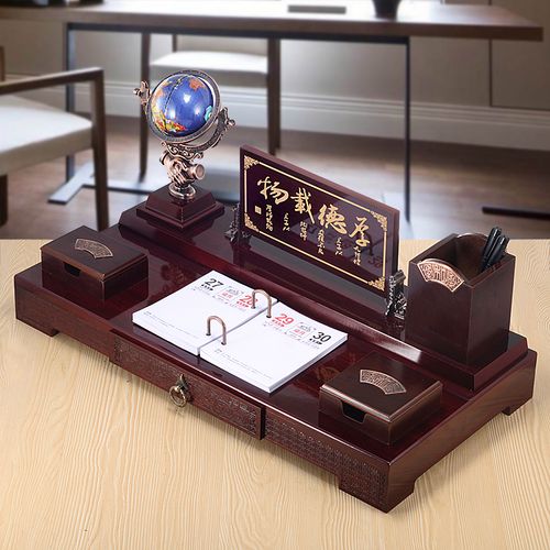 送公司经理礼物,,送总经理礼物一般送什么?