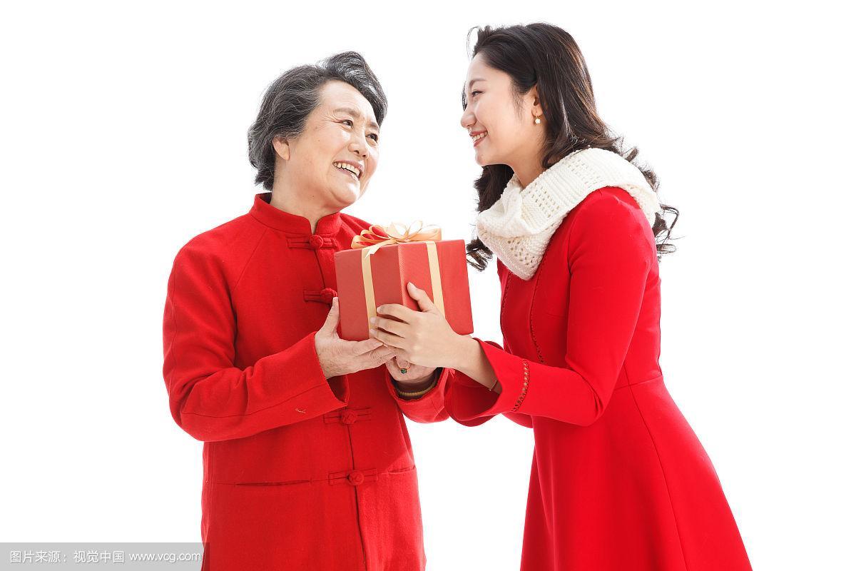 什么公司帮忙送礼物,找人帮忙送礼物还是红包