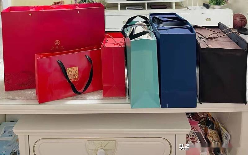 公司分发的小礼物,公司分发的小礼物怎么处理,公司买牛奶怎么做账?