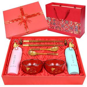 公司送结婚员工礼物,公司送结婚员工礼物合适吗,我男朋友的妹妹结婚我该不该送什么东西啊?