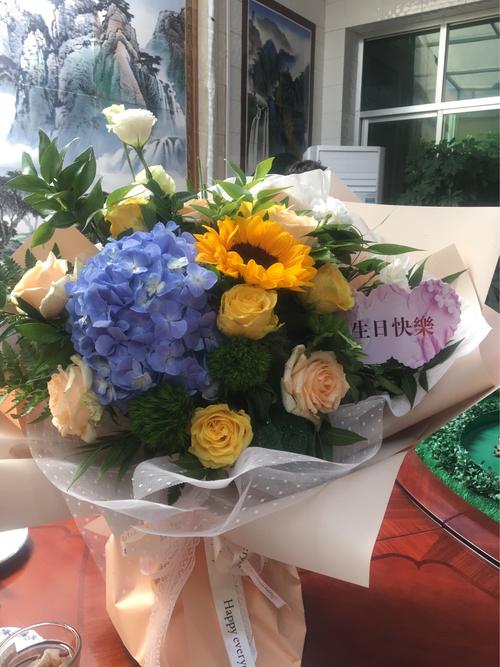 孩子的爷爷过生日送什么好,爷爷过生日送什么花