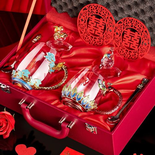 公司客户结婚礼品,公司客户结婚礼品怎么入账,姐姐嫁的姐夫家特别有钱结婚的时候做弟弟的能送些什么?
