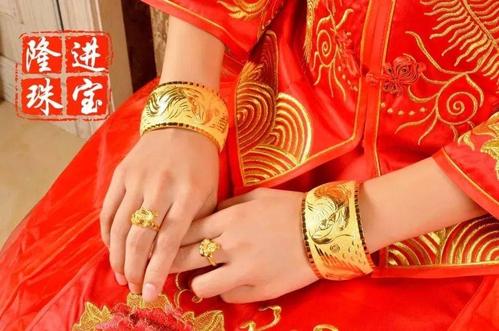朋友生孩子送什么首饰,朋友生孩子送点什么好