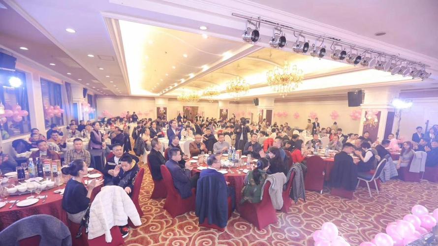 公司开年会准备什么礼物好,开年会酒店需要准备什么