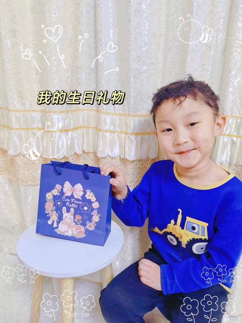 喜欢小孩子什么礼物好,很喜欢小孩的东西用一句话怎么说
