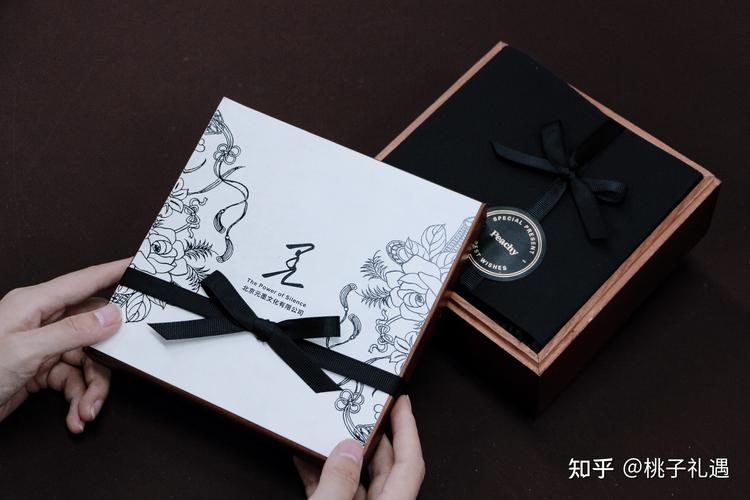 送什么礼品给客户,送什么礼品给客户比较走心