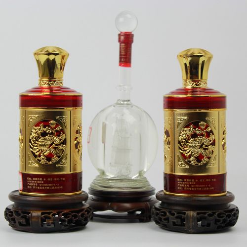 武汉船礼品公司,武汉船礼品公司招聘,五粮液里面有帆船的酒叫什么名字?