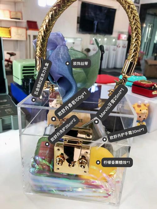 上海跳礼品有限公司,,应该送喜欢街舞的人什么礼物?