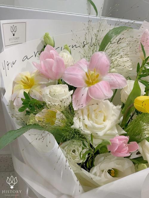 女孩子过20岁生日送什么,女孩子过20岁生日送什么花