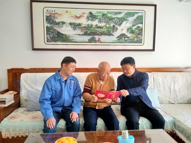 公司给我送慰问的礼品,公司给我送慰问的礼品怎么感谢,冬季送温暖送员工什么?