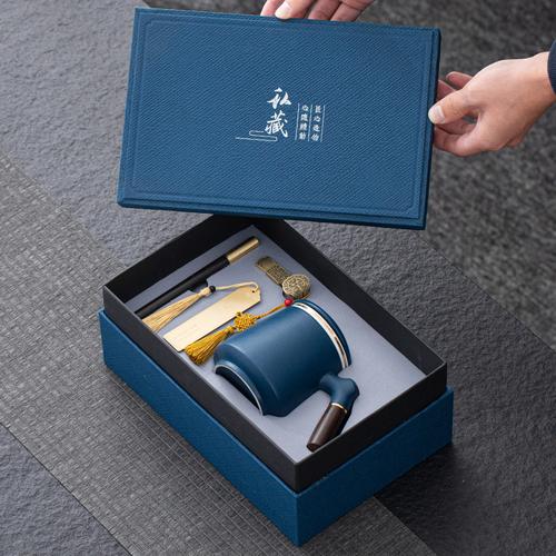 公司送优秀员工礼品,,单位想发奖品,200元左右的礼品有哪些,推介些?