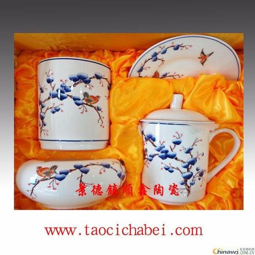 上海高端陶瓷礼品公司,,怀仁华缶瓷业有限公司怎么样?