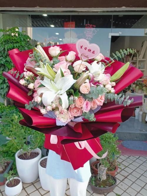女客户拜访送什么礼物,拜访客户送什么花束好
