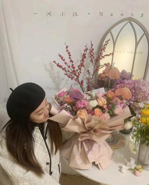 女生闺蜜该送什么,女生闺蜜送什么花